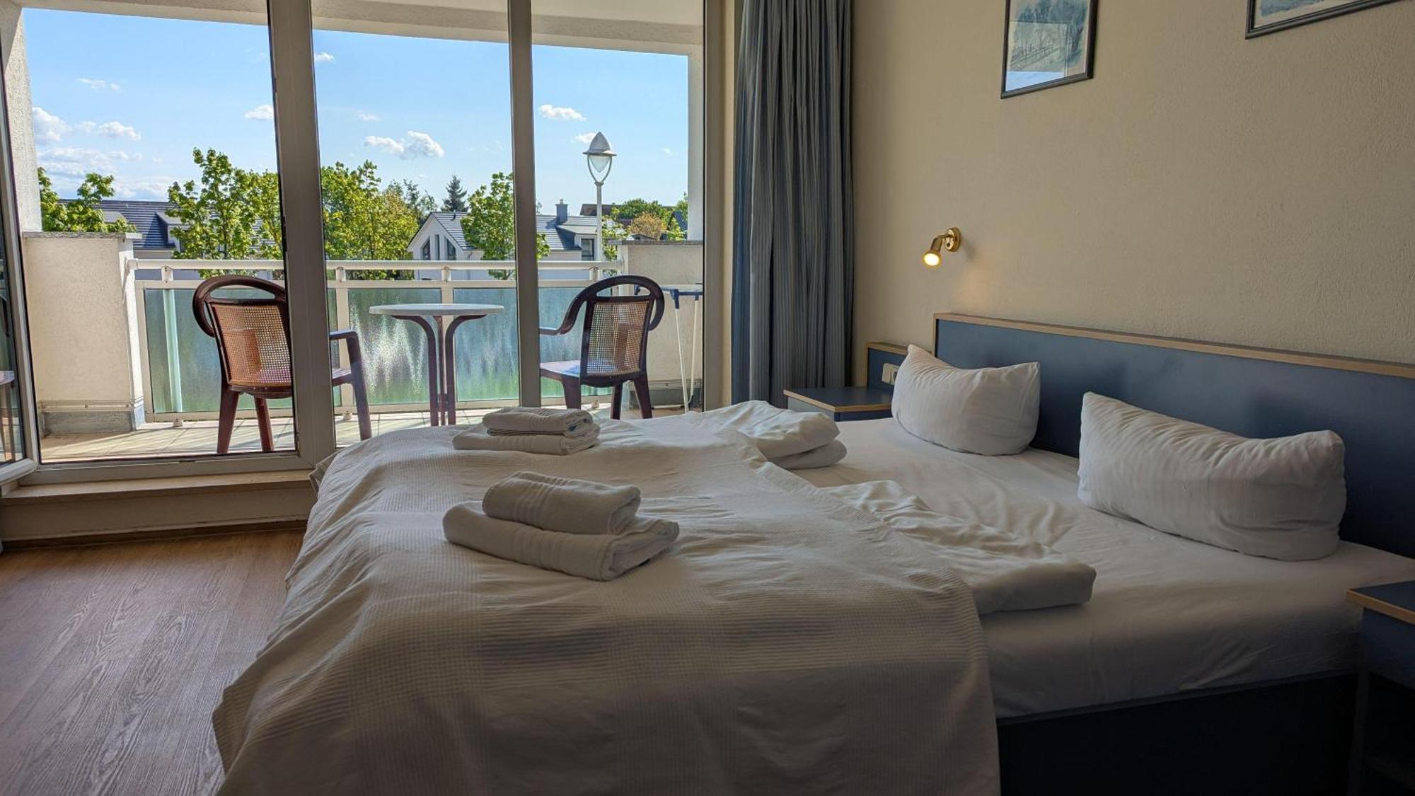 Yachthafenresidenz-Wohnung-9207-895 Kuehlungsborn Ngoại thất bức ảnh